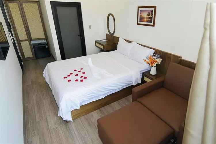 Phòng 1 giường đôi lớn - View biển