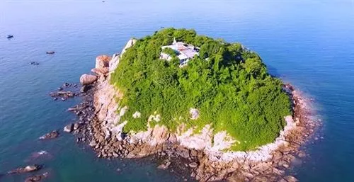 Đảo Hòn Bà Bình Thuận - hòn đảo hoang sơ thích hợp để 'trốn chạy' thế giới